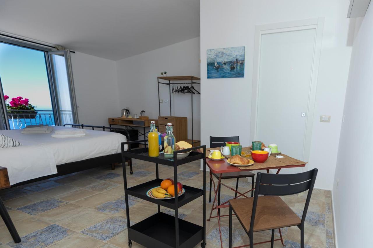 Plein Sud Agerola Bed & Breakfast San Lazzaro di Agerola Bagian luar foto