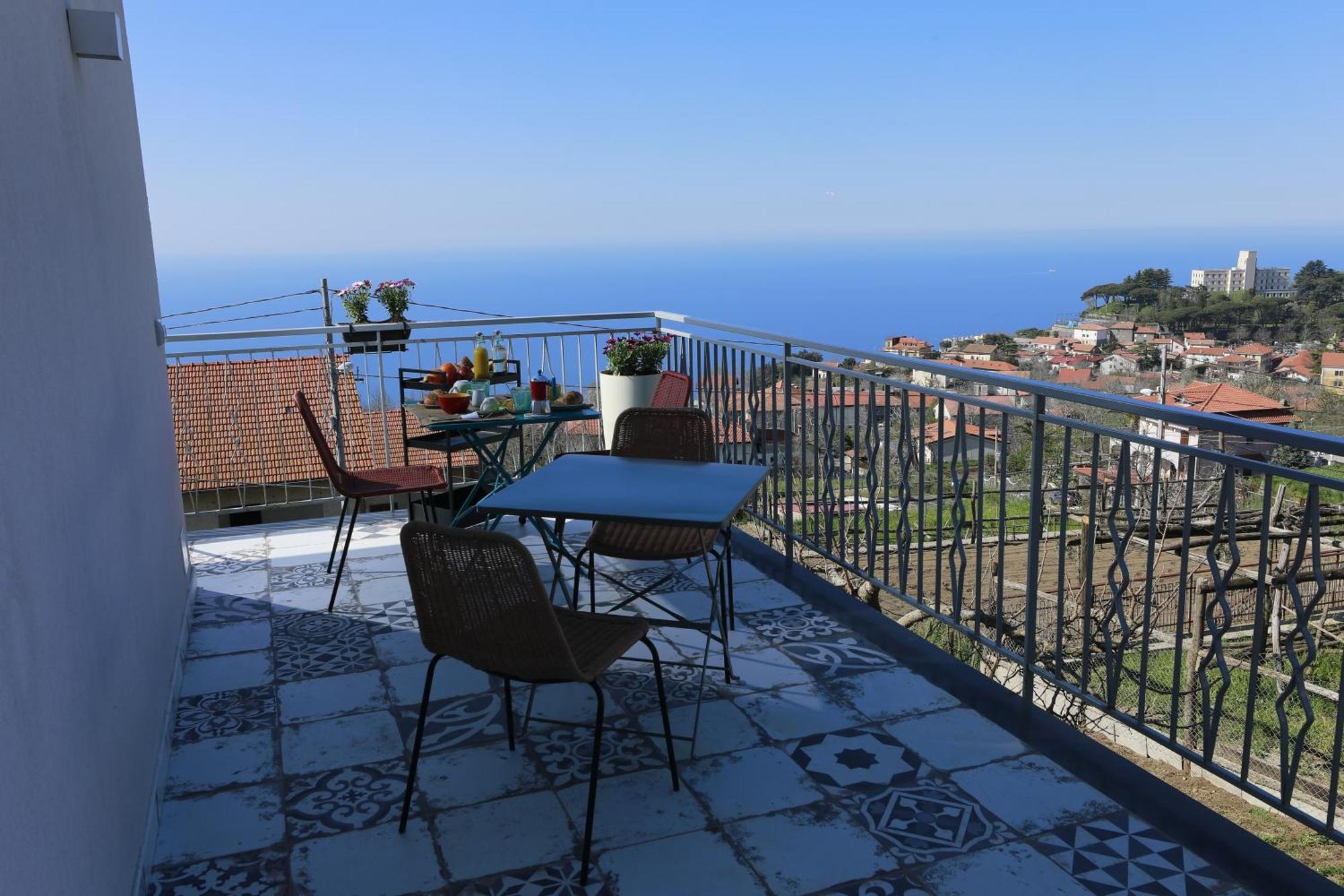 Plein Sud Agerola Bed & Breakfast San Lazzaro di Agerola Bagian luar foto